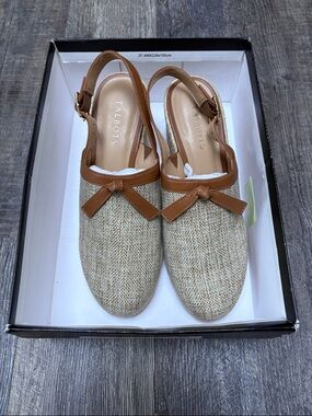 Talbots Tan and Natural Slingback Bow Mules